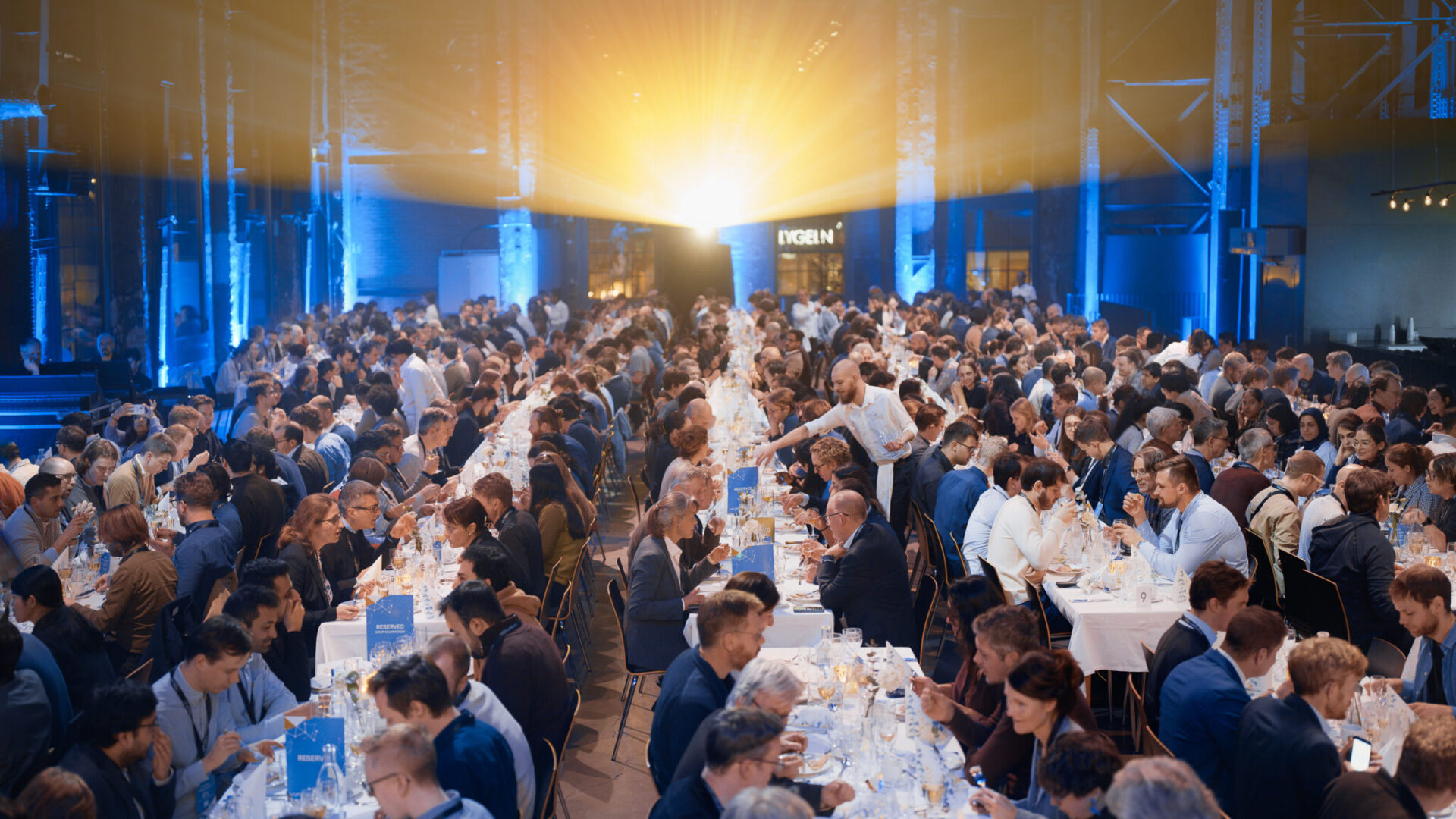 Dinner at Värmekyrkan.